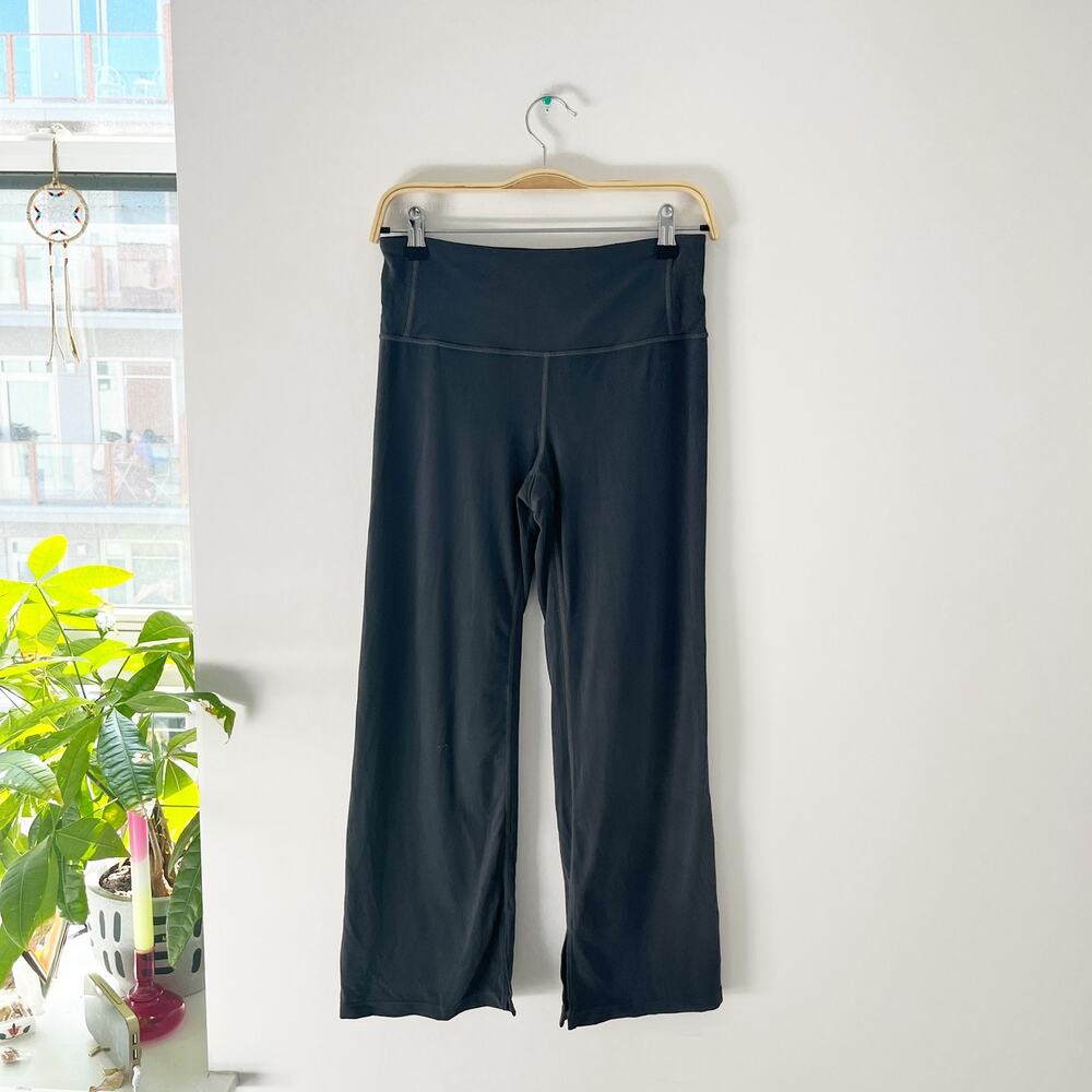 Athleta Gray Barre Kickflare Powervita Leggings Size Small